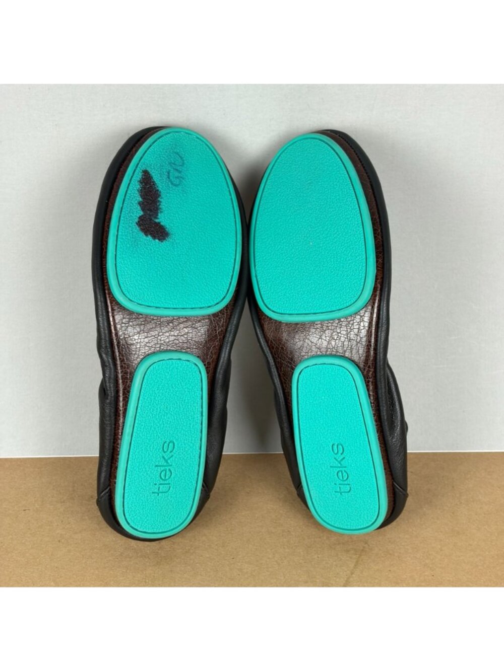 Tieks Leather Ballet Flats Womens 6 Matte Black Foldable Casual Comfort Slip On - Picture 7 of 9